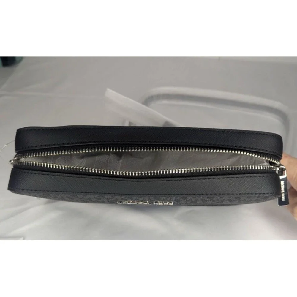 Michael Kors Jet Set Leather Crossbody Bag - Black, Brand New
